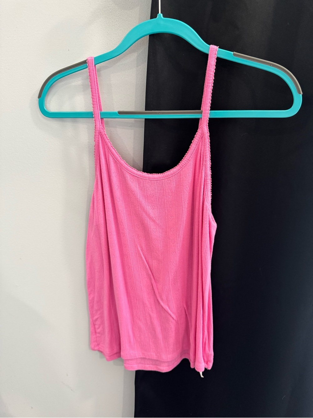 Posh Peanut Women’s Pink Cami Large